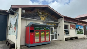 Distributeur réfrigéré à tiroirs - Les Moussières (39)